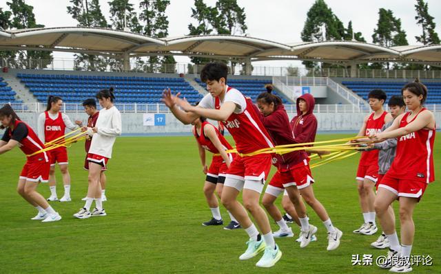 九游娱乐官方入口-前中国女篮队长：长时间集训不是最优解 缺少饥饿感 我们也需要生活
