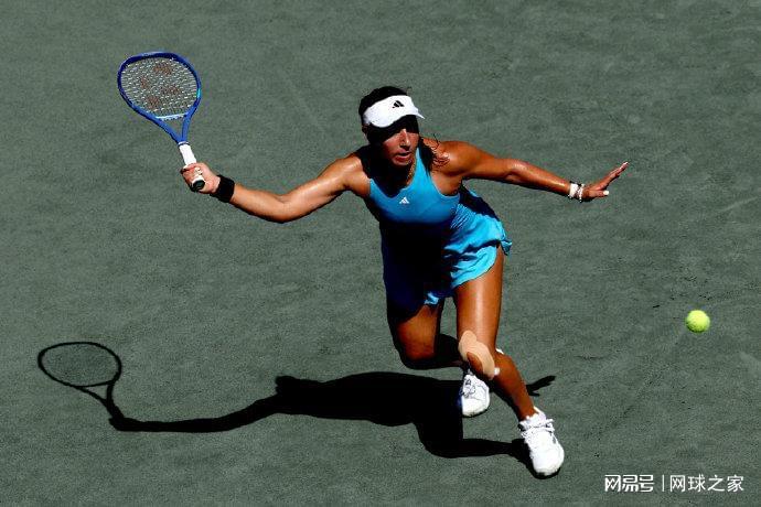 九游娱乐官方网站-超越萨巴，佩古拉胜场数领跑WTA！